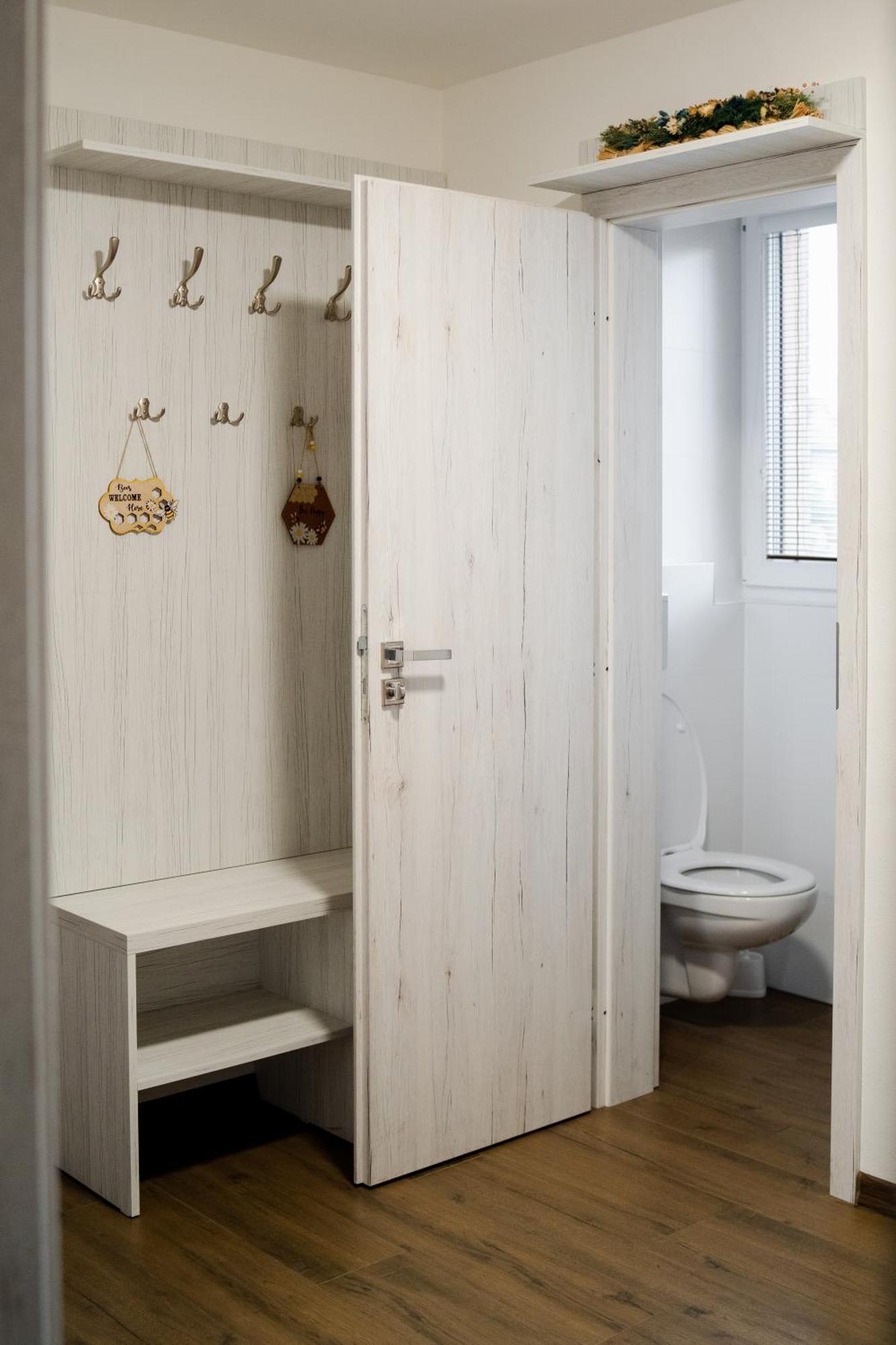 Villa U Divokej Vcely à Ižipovce Extérieur photo